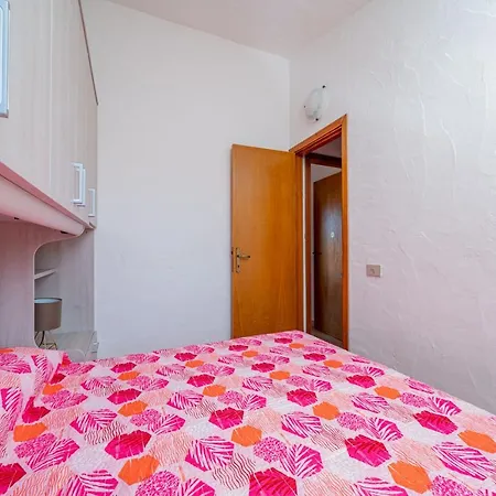 Residenziale Trilocale 4 Posti Letto Via Oristano Hébergement de vacances *