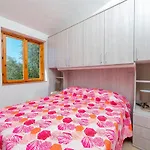 Residenziale Trilocale 4 Posti Letto Via Oristano * San Teodoro (Sardinia)