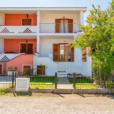 Residenziale Trilocale 6 Posti Letto Via Oristano