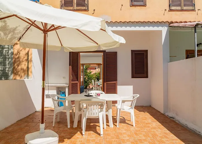 Residenziale Trilocale 4 Posti Letto Via Oristano Ferienhaus